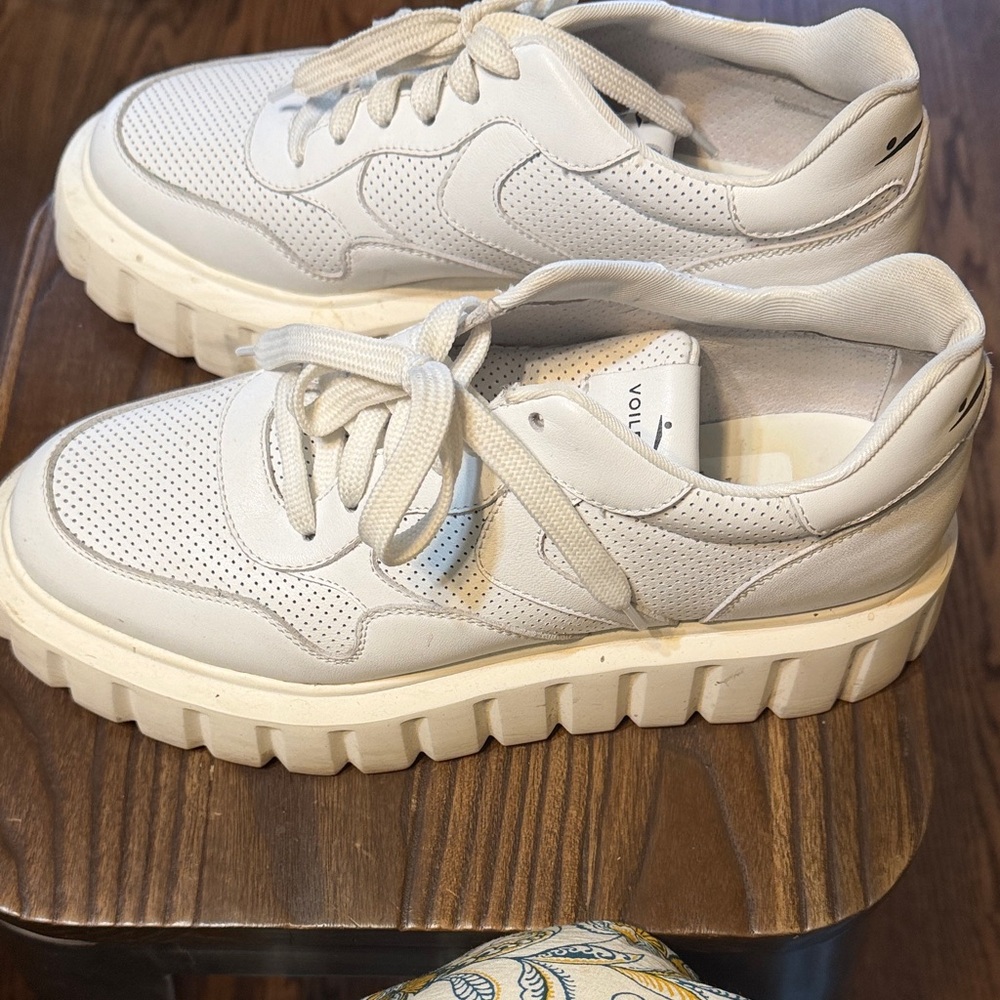 Voile Blanche Perforated Chunky Sole Sneakers in white